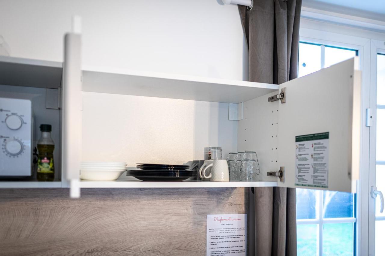 Suite L'Echappee - Maison Romantique - Spa & Sauna Privatif- Pole Dance - Lit Rond Avec Miroir Au Plafond Pezarches エクステリア 写真
